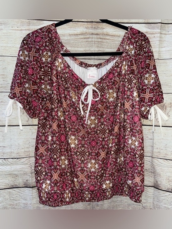Luna Tops - 🤎3/$10 Luna Pink and Brown Blouse Size Large